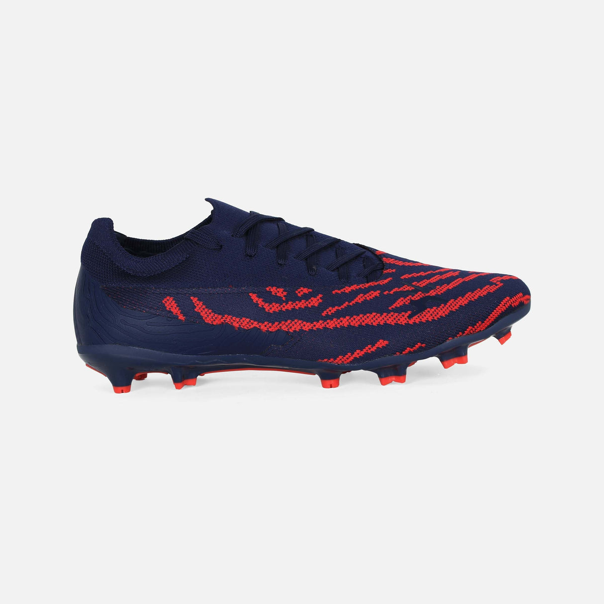 Men Soccer Slip-On Shoes