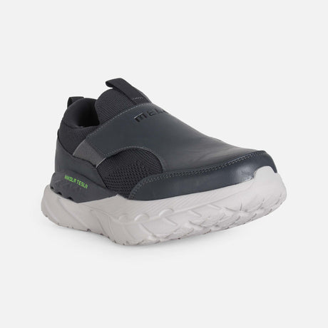 BOYS SPORTS SLIP-ON SHOES